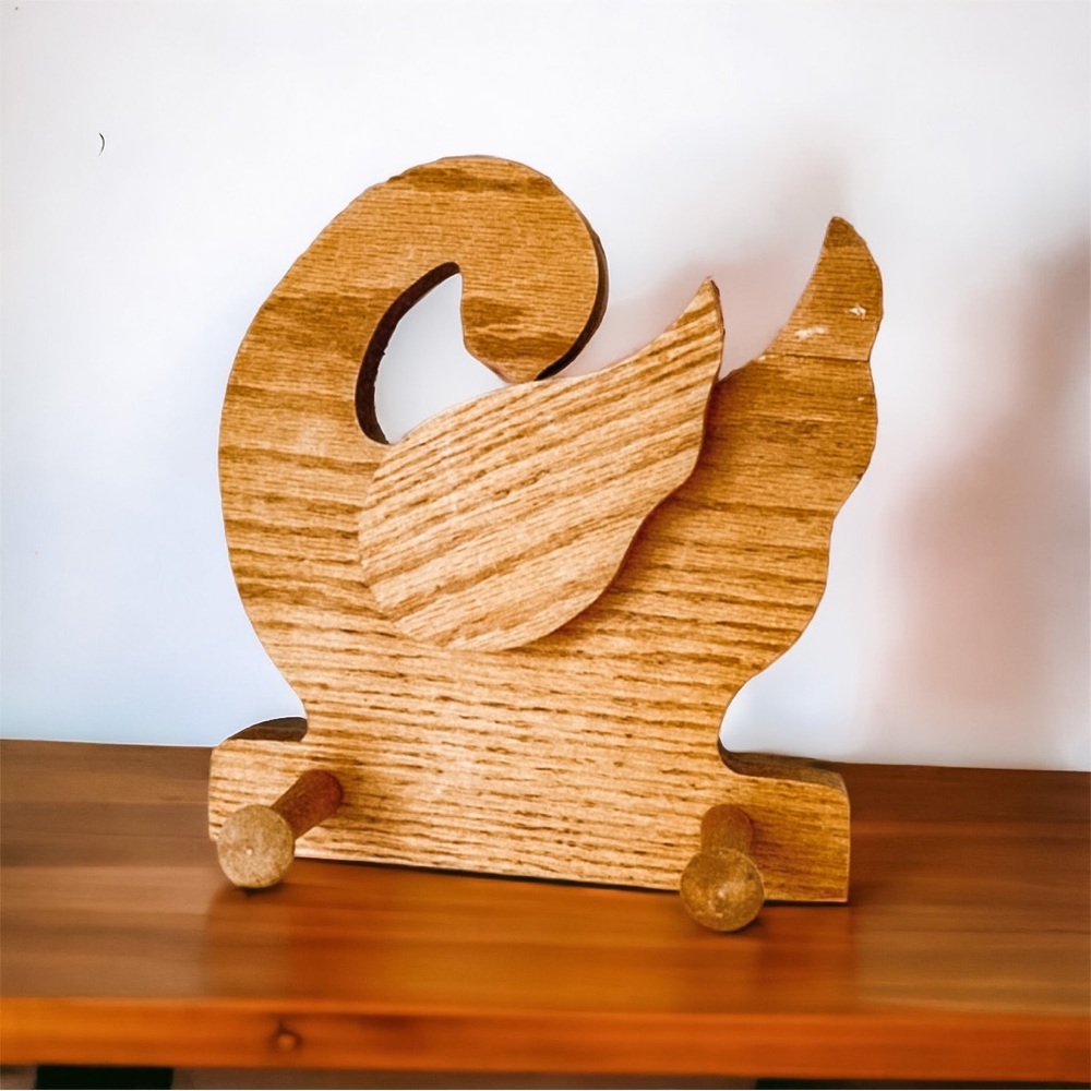 🍊Vintage Wooden Swan Hanger